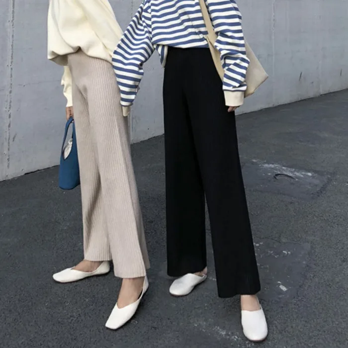 Hot New Autumn Winter Women Casual Straight Pants Female Drawstring High Waist Knitted Wide Leg Pants Ladies Loose Trousers
Hot New Autumn Winter Women Casual Straight Pants Female Drawstring High Waist Knitted Wide Leg Pants Ladies Loose Trousers