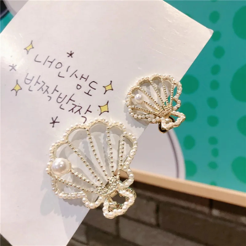 Alloy imitation pearl woemen hairpins Seaside Holiday Shell shape hair accessories fashion hearwear
Alloy imitation pearl woemen hairpins Seaside Holiday Shell shape hair accessories fashion hearwear