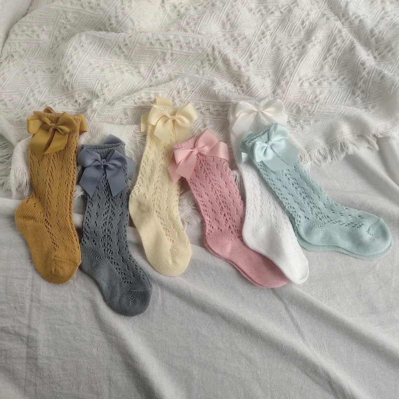 2021 Baby Girl Socks Children Spanish Western Heavy Industry Medium Toddlers Stockings Breathable Hollow Bow Mesh Infants Socks
2021 Baby Girl Socks Children Spanish Western Heavy Industry Medium Toddlers Stockings Breathable Hollow Bow Mesh Infants Socks