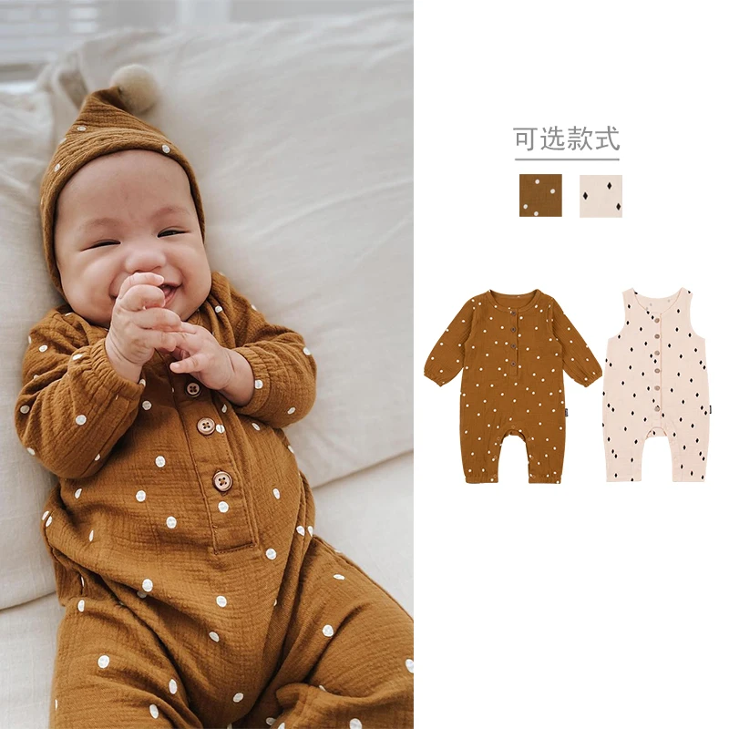 ins explosive camel color wave point baby spring and summer thin baby romper, infant cotton gauze one-piece romper for men
ins explosive camel color wave point baby spring and summer thin baby romper, infant cotton gauze one-piece romper for men