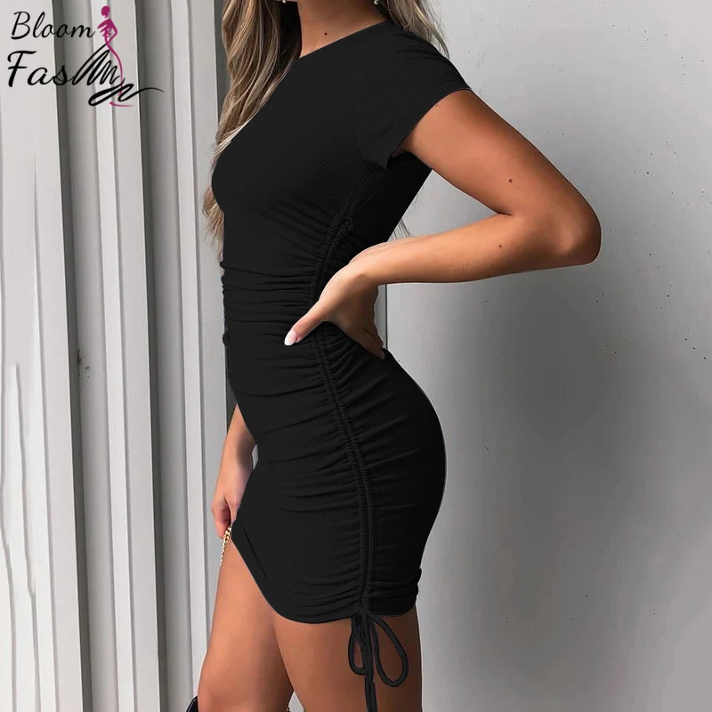 Solid Color Women Casual Dress O Neck Summer Party Club Ladies Slim Wear Trendy Boycon Shirring Lace-up Female Hot Street Style
Solid Color Women Casual Dress O Neck Summer Party Club Ladies Slim Wear Trendy Boycon Shirring Lace-up Female Hot Street Style