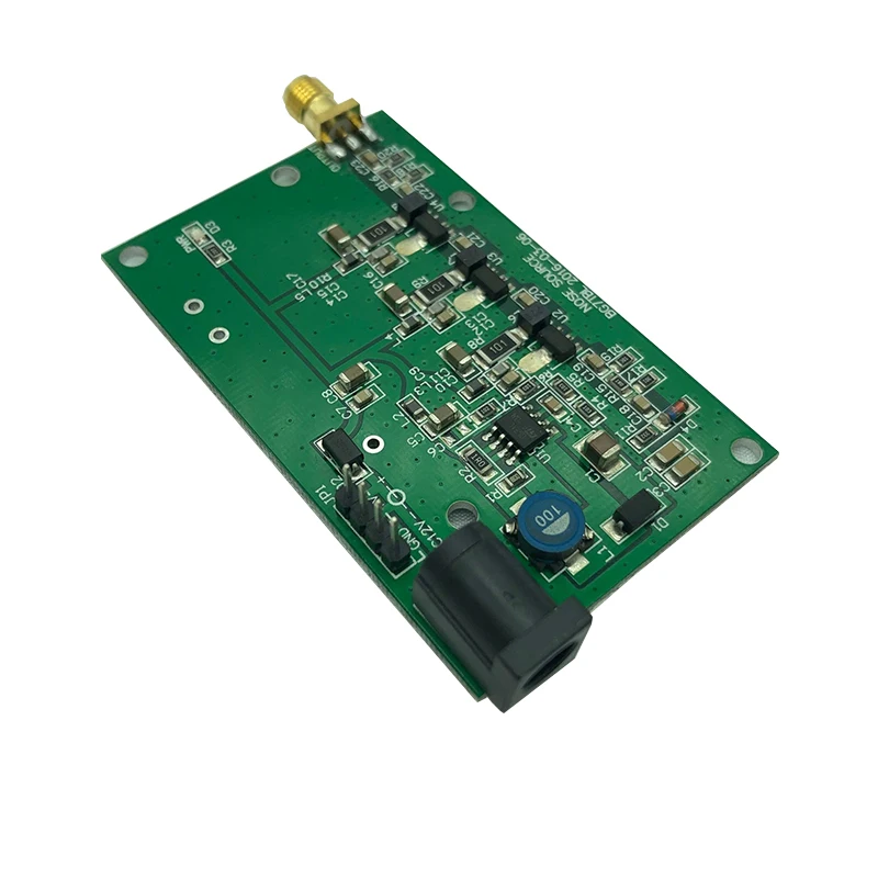 DC 12V Noise Signal Generator Noise Source Simple Spectrum Tracking Source with Case
DC 12V Noise Signal Generator Noise Source Simple Spectrum Tracking Source with Case