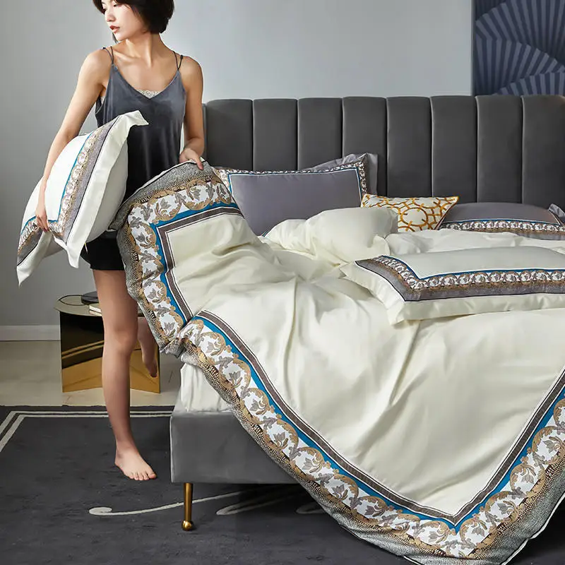 4Pcs Sateen Cotton Bedding Set Queen King size Vintage Boho Duvet Cover Sets Comforter Cover Flat Bed Sheet and 2 Pillowcases
4Pcs Sateen Cotton Bedding Set Queen King size Vintage Boho Duvet Cover Sets Comforter Cover Flat Bed Sheet and 2 Pillowcases