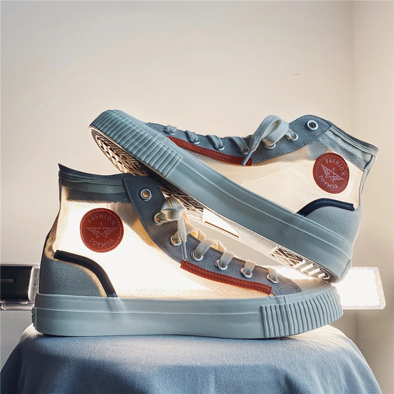 New Men High Top Canvas Shoes Summer Breathable Sneakers Platform Lace-up Casual Shoes Retro Style Male Vulcanized Footwear
New Men High Top Canvas Shoes Summer Breathable Sneakers Platform Lace-up Casual Shoes Retro Style Male Vulcanized Footwear