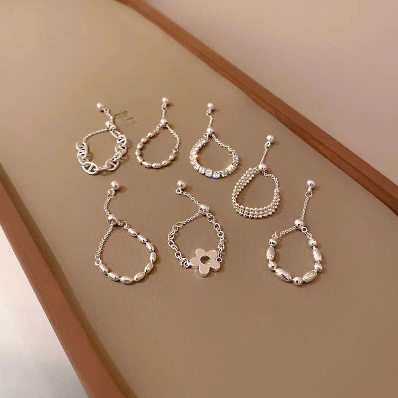 Women's Fashion Silver Color Fine Chain Pulling Adjustable Rings Flower/Beads/rhinestone Rings Party Jewelry Birthday Gifts
Women's Fashion Silver Color Fine Chain Pulling Adjustable Rings Flower/Beads/rhinestone Rings Party Jewelry Birthday Gifts