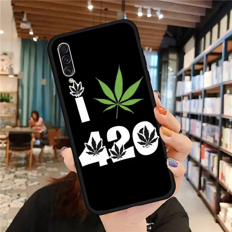 Weed Leaf Pot Kush 420 pattern Phone Case For Samsung galaxy A S note 10 7 8 9 20 30 31 40 50 51 70 71 21 s ultra plus
Weed Leaf Pot Kush 420 pattern Phone Case For Samsung galaxy A S note 10 7 8 9 20 30 31 40 50 51 70 71 21 s ultra plus