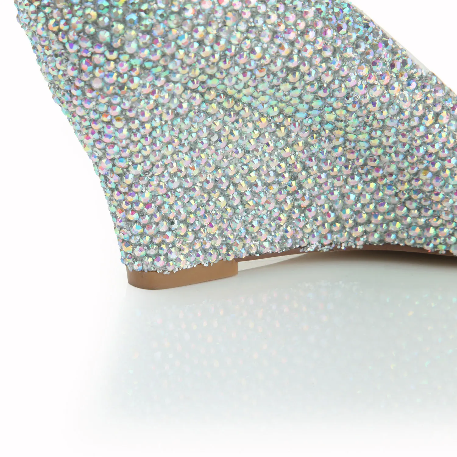 Women Wedges Heel Crystal New round Head Shallow Mouth Women's Shoes European and American Sexy Fashion Nightclub High Heels
Women Wedges Heel Crystal New round Head Shallow Mouth Women's Shoes European and American Sexy Fashion Nightclub High Heels