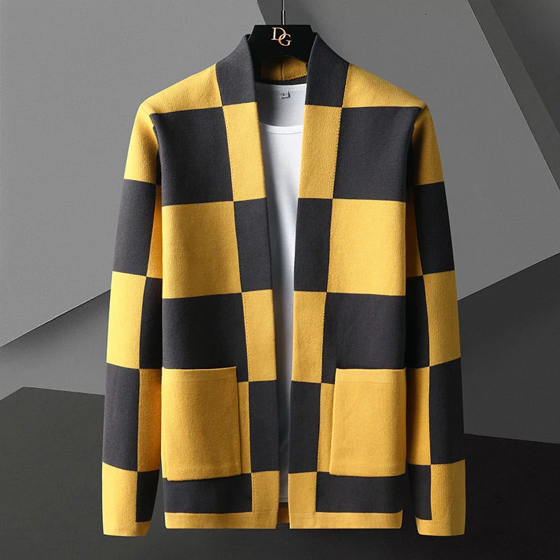 British Style Autumn New Knitted Cardigan Sweater Trend Brand Fashion Plaid Cardigan Coat Men Leisure Yellow Blue Mens Sweaters
British Style Autumn New Knitted Cardigan Sweater Trend Brand Fashion Plaid Cardigan Coat Men Leisure Yellow Blue Mens Sweaters