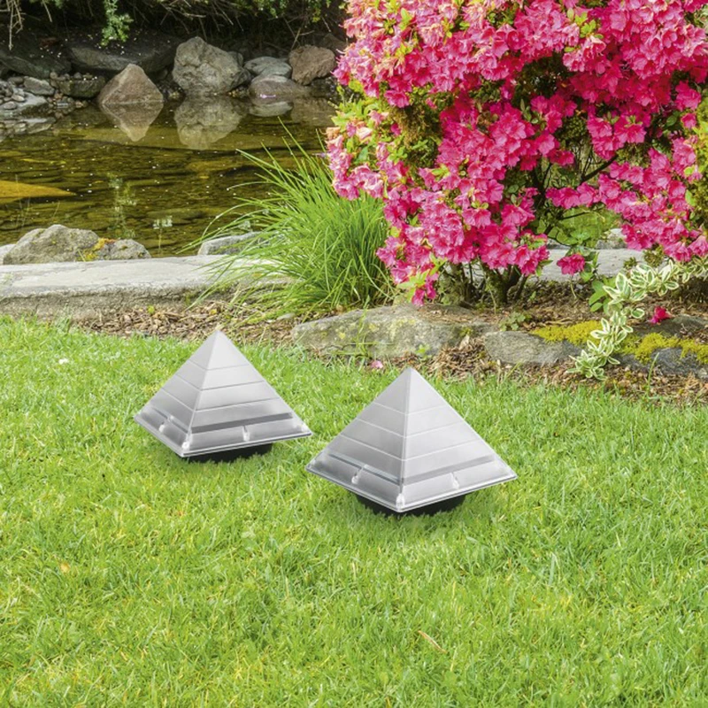 1/2pcs Solar light Outdoors LED Solar Pyramid Lamp Pyramid Lawn Lamp Waterproof Garden Park Path Corridor Decorative Lighting
1/2pcs Solar light Outdoors LED Solar Pyramid Lamp Pyramid Lawn Lamp Waterproof Garden Park Path Corridor Decorative Lighting