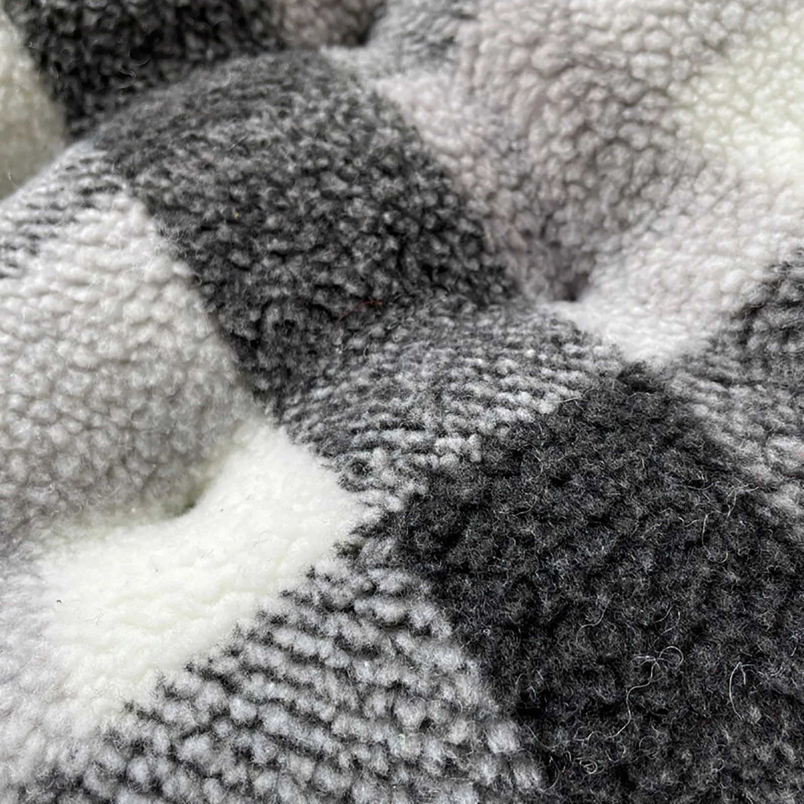 Lamb Wool Chair Cushion Outdoor Sun Lounger Cushion (No Chair) Garden Furniture Patio Desk Recliner Chairs For Back Pain Relaxer
Lamb Wool Chair Cushion Outdoor Sun Lounger Cushion (No Chair) Garden Furniture Patio Desk Recliner Chairs For Back Pain Relaxer