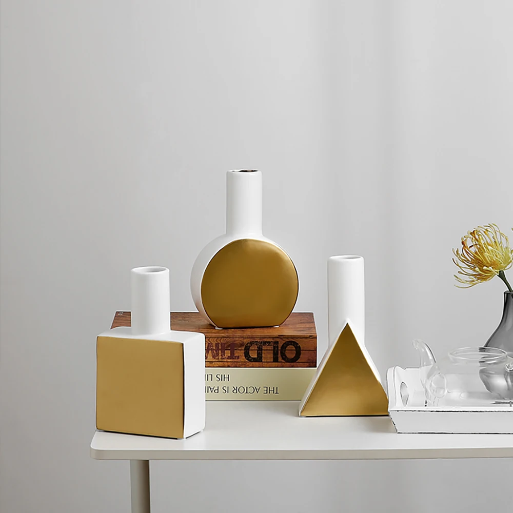 Nordic Ceramic Small Caliber Vase Decoration Household Modern Luxury Vase Living Room Flower Arrangement Decoration Home Gifts 
Nordic Ceramic Small Caliber Vase Decoration Household Modern Luxury Vase Living Room Flower Arrangement Decoration Home Gifts