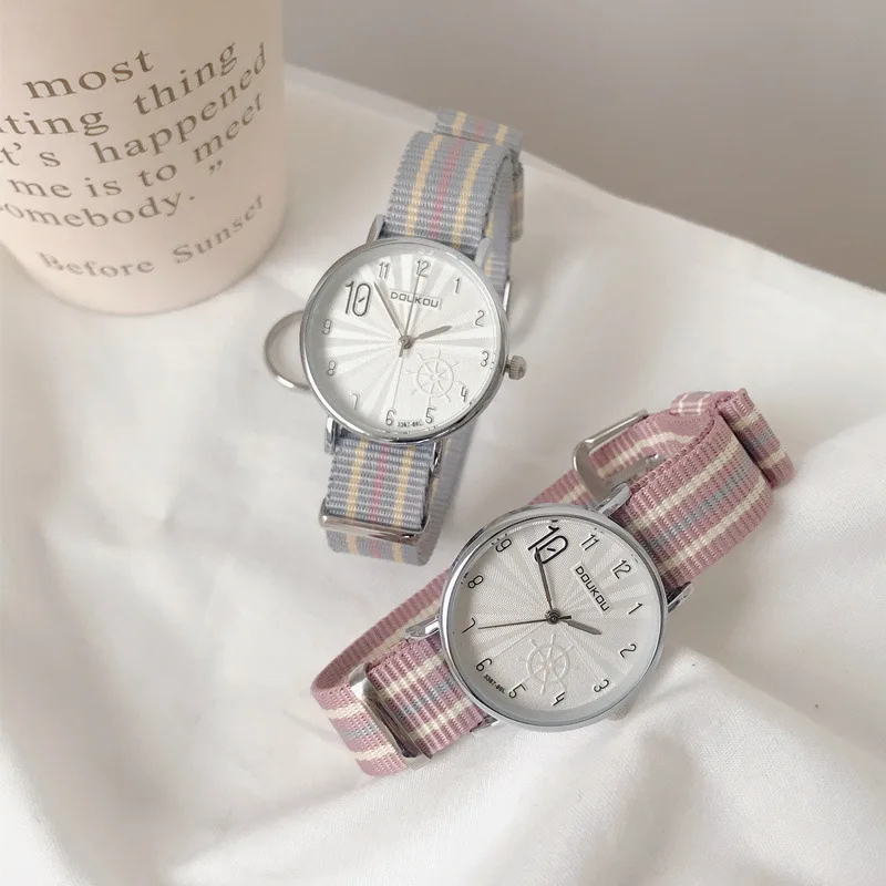 Vogue Stripe Women Watches Simple Number Gear Dial Design Ladies Quartz Wristwatches Casual Pink Nylon Strap Woman Watch Hours
Vogue Stripe Women Watches Simple Number Gear Dial Design Ladies Quartz Wristwatches Casual Pink Nylon Strap Woman Watch Hours