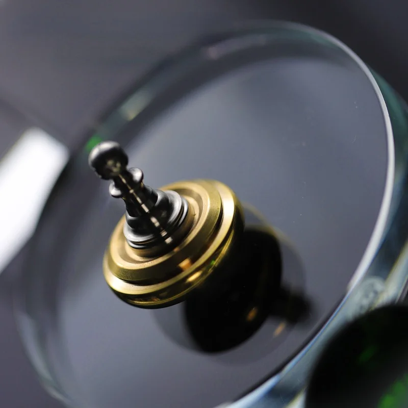 Оригинальная ручная игрушка EDC Soldier Pwan1.0, гироскоп, Настольная игрушка для гипноза, снижения давления
Оригинальная ручная игрушка EDC Soldier Pwan1.0, гироскоп, Настольная игрушка для гипноза, снижения давления