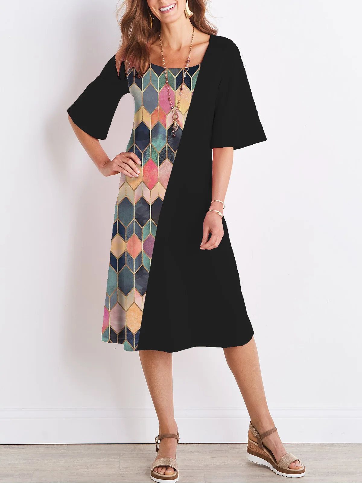 New Fashion Print Color Matching Diagonal Collar Dress With Flared Half Sleeves Dress For Women Summer 2021 Cotton Splice Dress
New Fashion Print Color Matching Diagonal Collar Dress With Flared Half Sleeves Dress For Women Summer 2021 Cotton Splice Dress