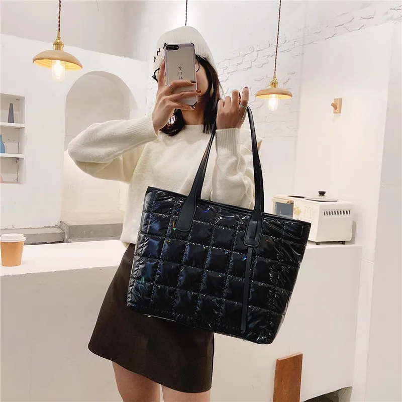 Space Cotton PU Big Tote for Women High Capacity Handbags Fashion Brand Shoulder Bag 2021 New Lady Casual Top-Handle Bag Purses
Space Cotton PU Big Tote for Women High Capacity Handbags Fashion Brand Shoulder Bag 2021 New Lady Casual Top-Handle Bag Purses