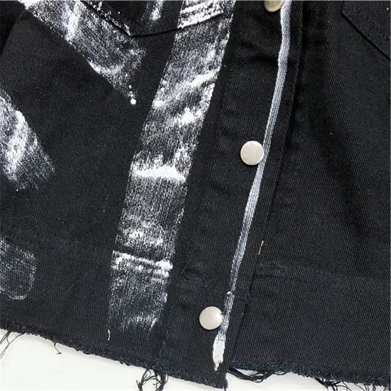 Women Denim Jacket Fashion Graffiti Print Long sleeve Jeans Jacket Female Loose Hip hop Jeans Coat Harajuku Jackets
Women Denim Jacket Fashion Graffiti Print Long sleeve Jeans Jacket Female Loose Hip hop Jeans Coat Harajuku Jackets