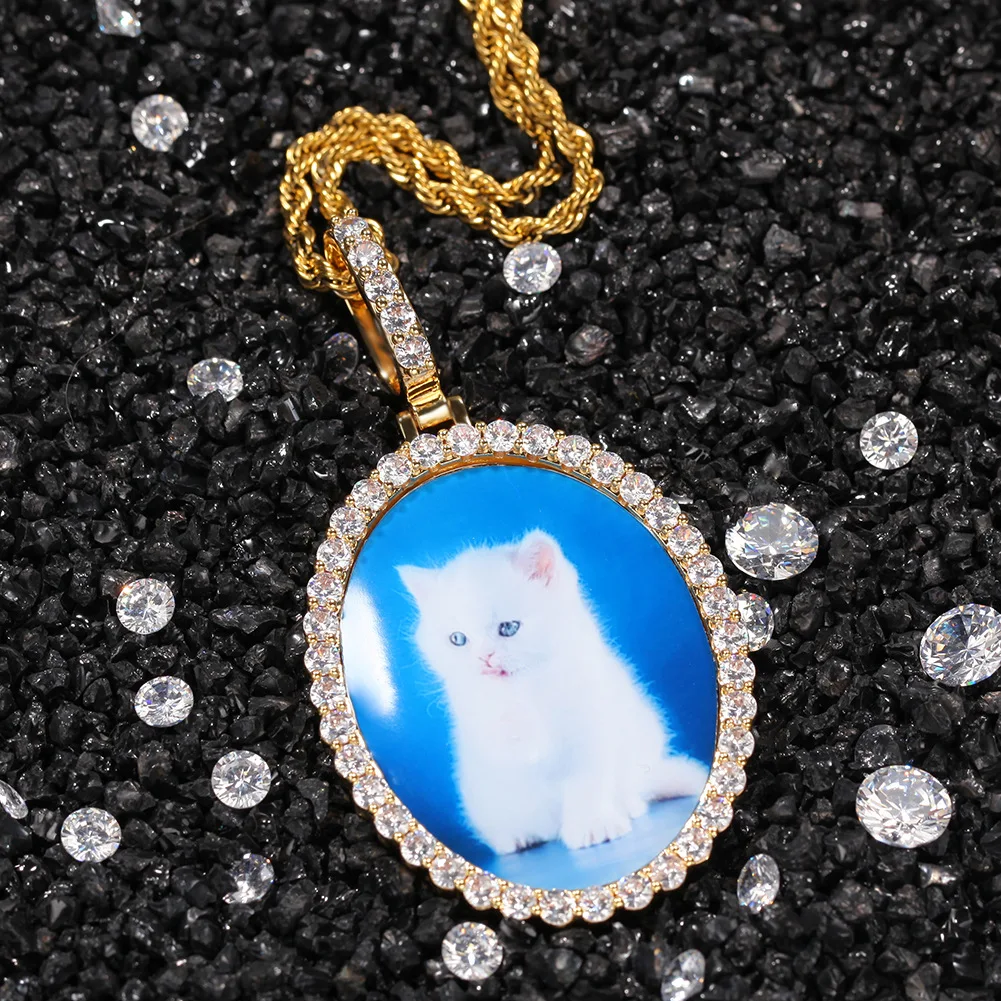 Hip Hop Big Oval Custom Photo Medallions Iced Bling AAA Cubic Zirconia Personalized Necklace &Pendant For Men Women Jewelry
Hip Hop Big Oval Custom Photo Medallions Iced Bling AAA Cubic Zirconia Personalized Necklace &Pendant For Men Women Jewelry
