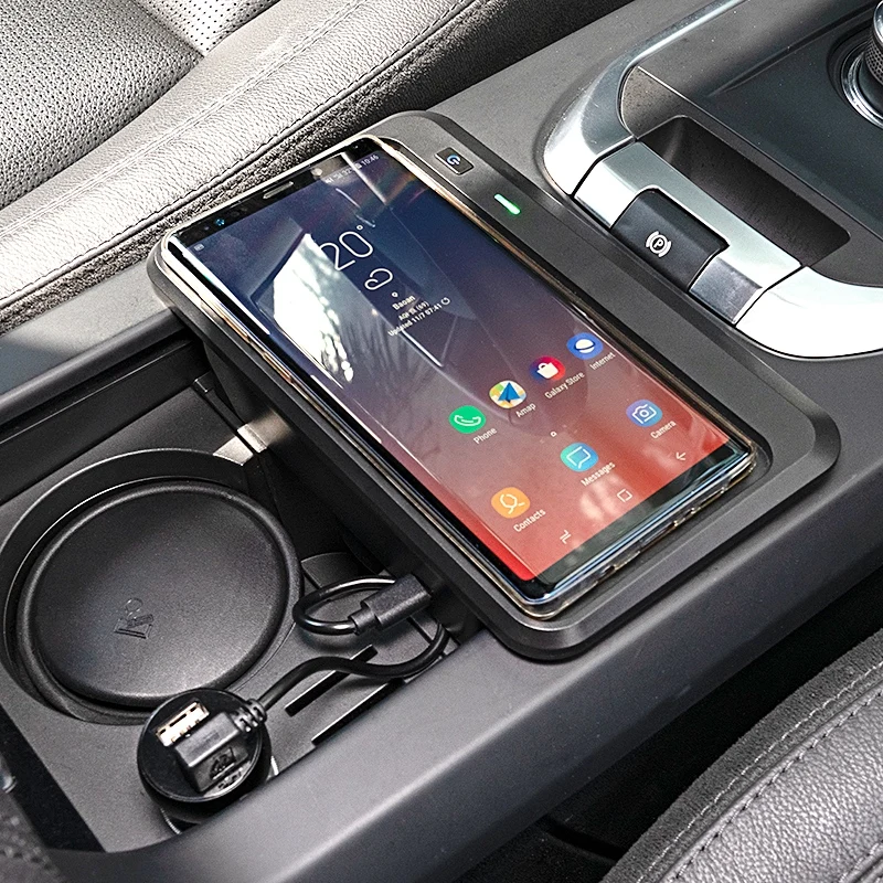 Mobile Phone Wireless Charger Accessories Kit Center Console Charging Pad for Land Rover Discovery Sport 2015-2020
Mobile Phone Wireless Charger Accessories Kit Center Console Charging Pad for Land Rover Discovery Sport 2015-2020