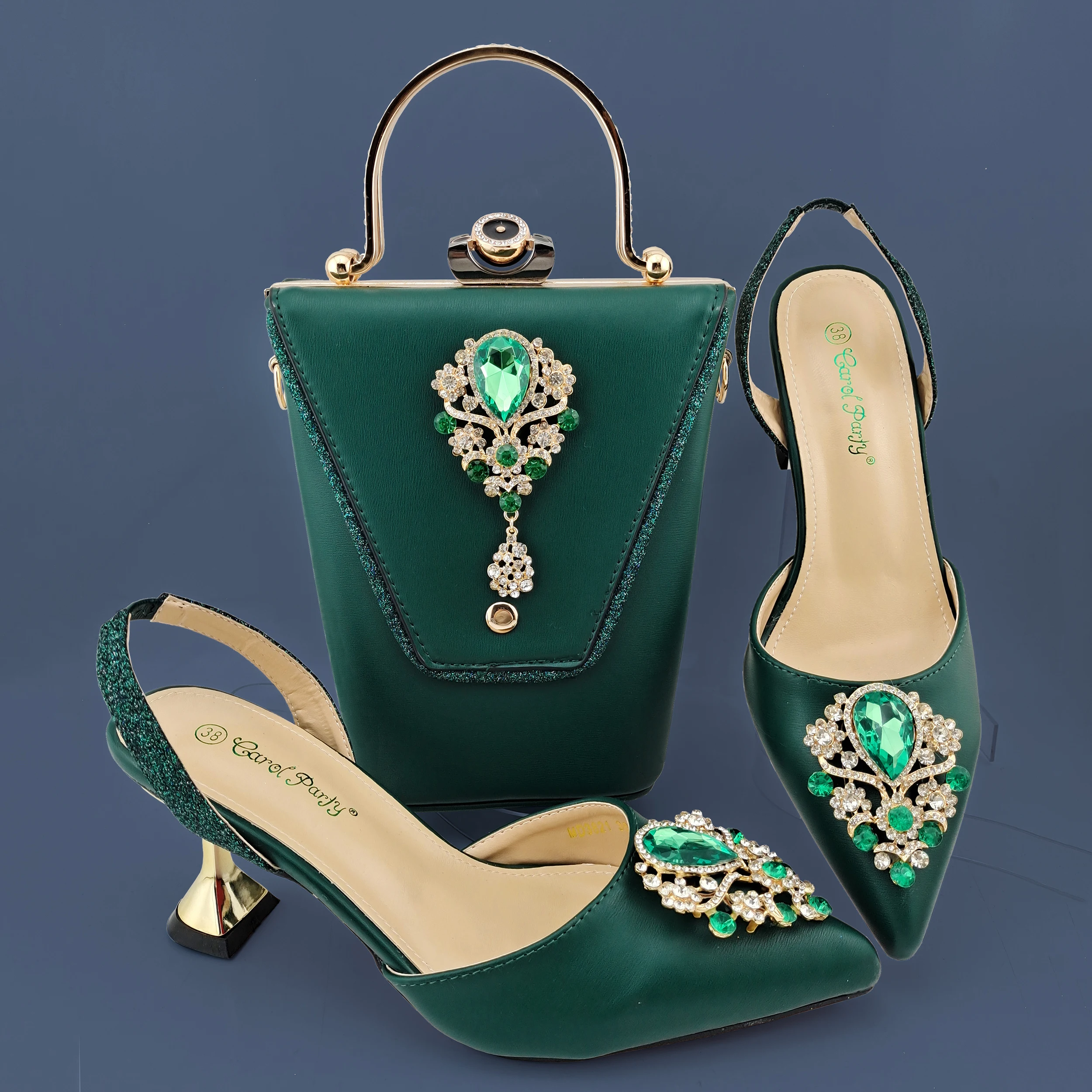 QSGFC 2022 Newest Noble and Elegant Classic vintage rhinestone accessories Ladies Shoes and Bag Set in Green Color 
QSGFC 2022 Newest Noble and Elegant Classic vintage rhinestone accessories Ladies Shoes and Bag Set in Green Color