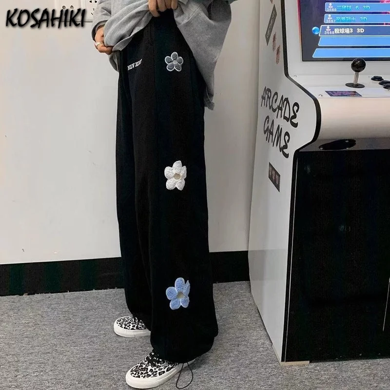 KOSAHIKI размера плюс Корейская уличная джоггеры Для женщин в Корейском стиле впитывает пот и Штаны с цветочным рисунком; Платье в стиле Харадз... 
KOSAHIKI размера плюс Корейская уличная джоггеры Для женщин в Корейском стиле впитывает пот и Штаны с цветочным рисунком; Платье в стиле Харадз...