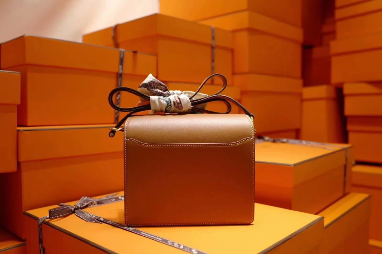 Женская Роскошная модная косметичка 
Женская Роскошная модная косметичка