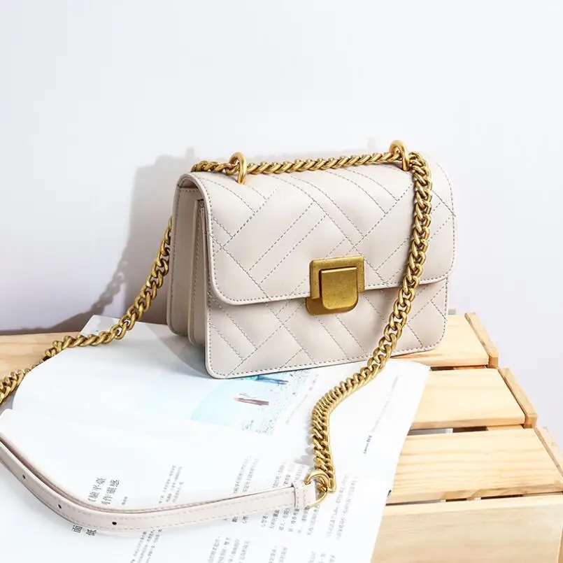 2021 New Trending Genuine Leather Crossbody Bags for Women Hand Bag Luxury Brand Designer Ladies Small Chain Shoulder Handbags
2021 New Trending Genuine Leather Crossbody Bags for Women Hand Bag Luxury Brand Designer Ladies Small Chain Shoulder Handbags
