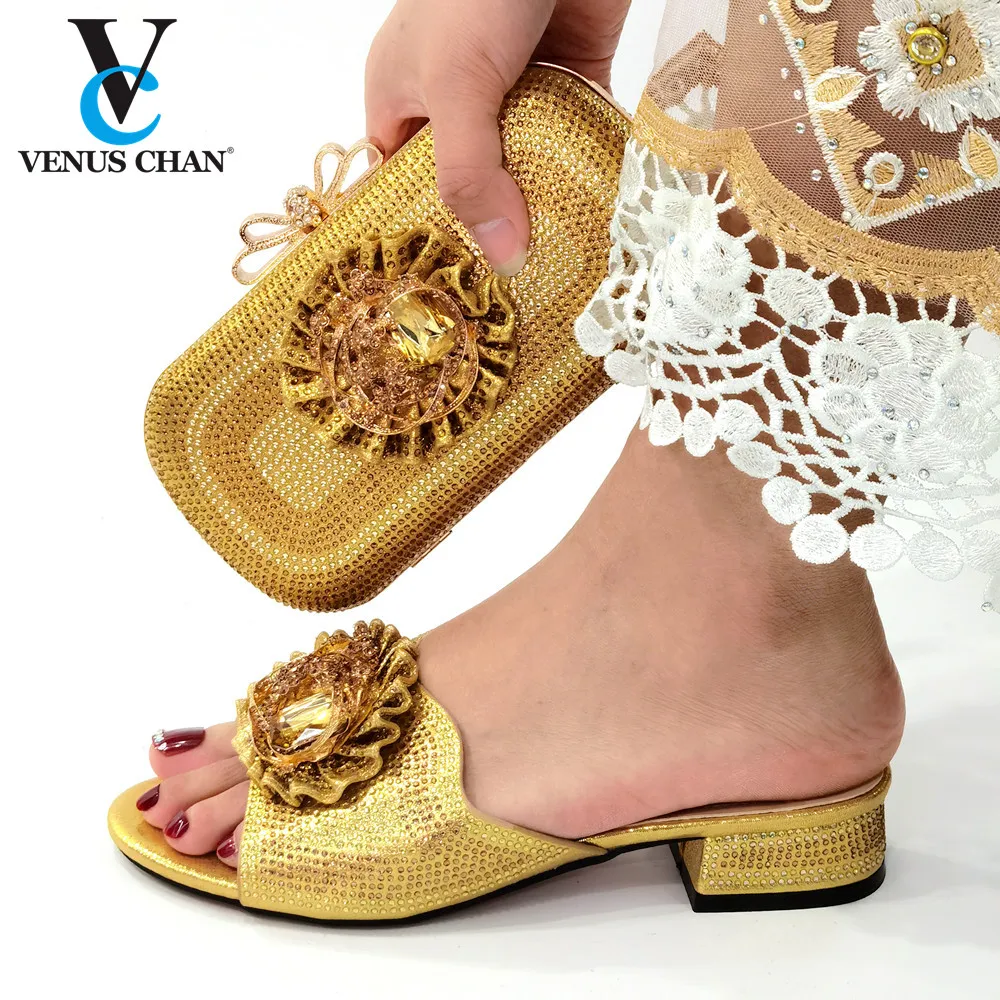 Gold Color High Quality Slingback Sandals African Women Shoes and Bag Set Special Design Summer New with Shinning Crystal
Gold Color High Quality Slingback Sandals African Women Shoes and Bag Set Special Design Summer New with Shinning Crystal