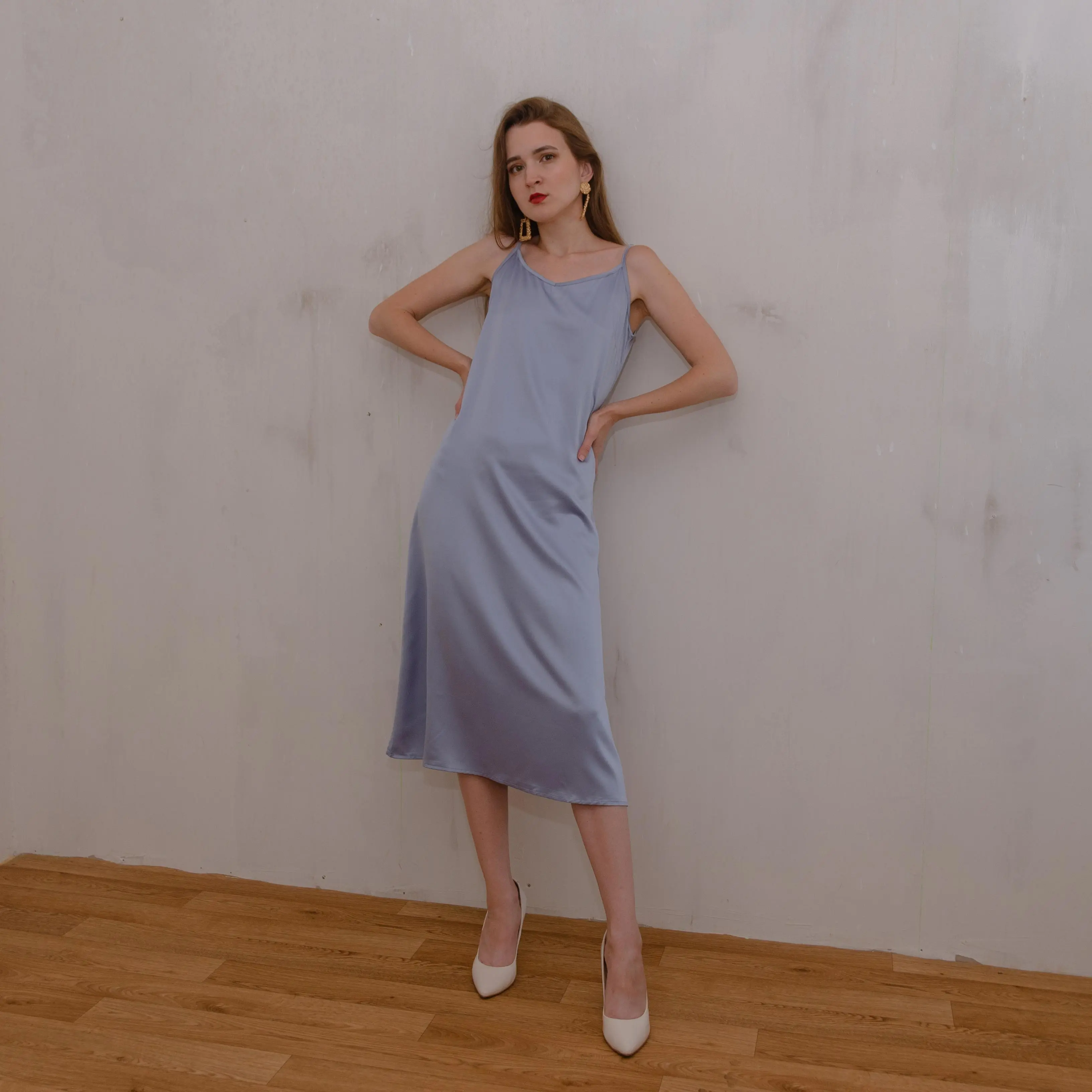 Fashion Women's Dress Summer Spaghetti Satin Long Maxi Woman Dress Very Soft Smooth Plus Size S-4XL
Fashion Women's Dress Summer Spaghetti Satin Long Maxi Woman Dress Very Soft Smooth Plus Size S-4XL