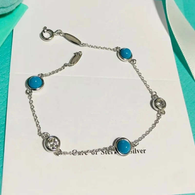 High-quality 1:1 925 sterling silver bracelet, hot-selling fashionable ladies original logo, exquisite jewelry wedding gift
High-quality 1:1 925 sterling silver bracelet, hot-selling fashionable ladies original logo, exquisite jewelry wedding gift