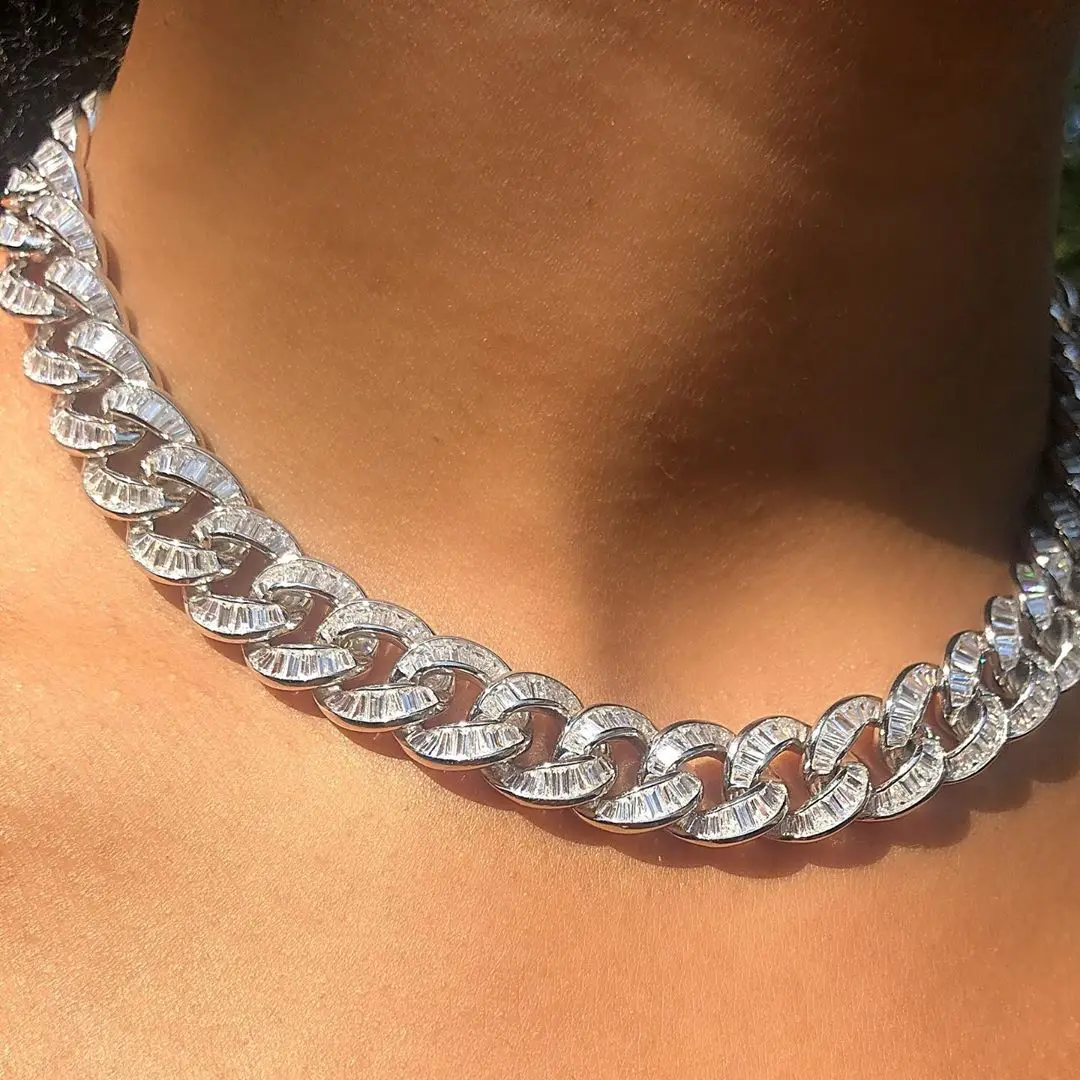 2022 Women Hip hop choker chain iced out new square cz tennis chain big clasp Necklaces with cuban chain Hiphop jewelry
2022 Women Hip hop choker chain iced out new square cz tennis chain big clasp Necklaces with cuban chain Hiphop jewelry