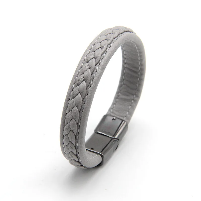 European And American Popular Exaggerated High-level Sense Personalized Woven Black Imitation Cowhide Magnetic Buckle Bracelet
European And American Popular Exaggerated High-level Sense Personalized Woven Black Imitation Cowhide Magnetic Buckle Bracelet