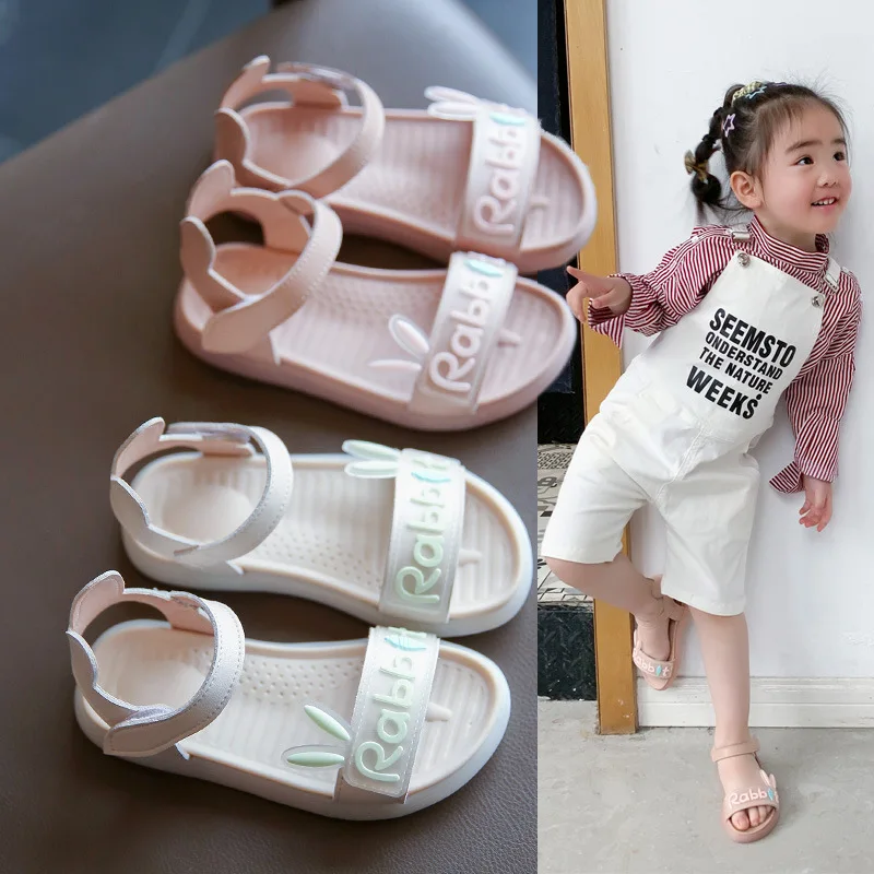 2021 Summer New Children's Soft-soled Non-slip Princess Sandals Baby Fashion Wild Soft-soled Beach Sandals Girls Sandals
2021 Summer New Children's Soft-soled Non-slip Princess Sandals Baby Fashion Wild Soft-soled Beach Sandals Girls Sandals