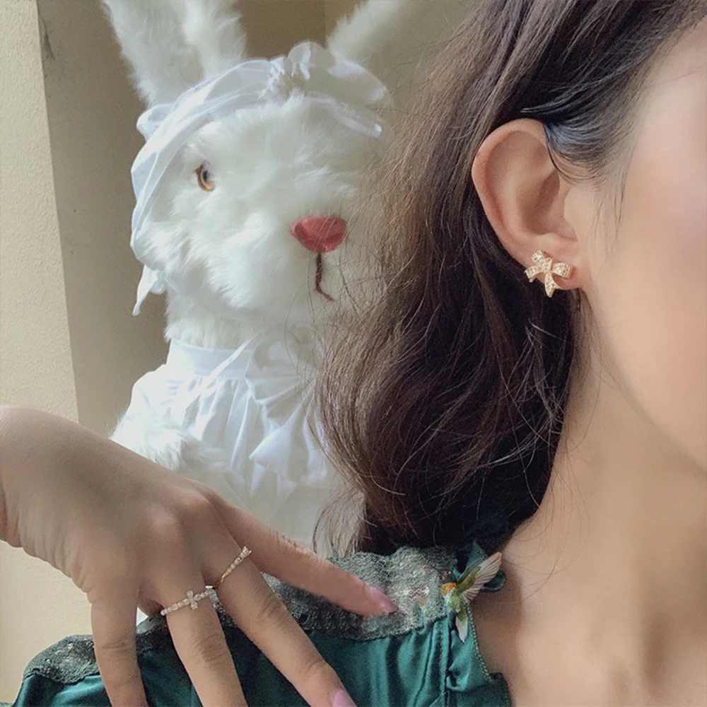 SCALLOPED Fashion Bowknot Stud Earrings For Women 2020 New Sweet Lovers Series Korean Jewelry Christmas Gifts
SCALLOPED Fashion Bowknot Stud Earrings For Women 2020 New Sweet Lovers Series Korean Jewelry Christmas Gifts
