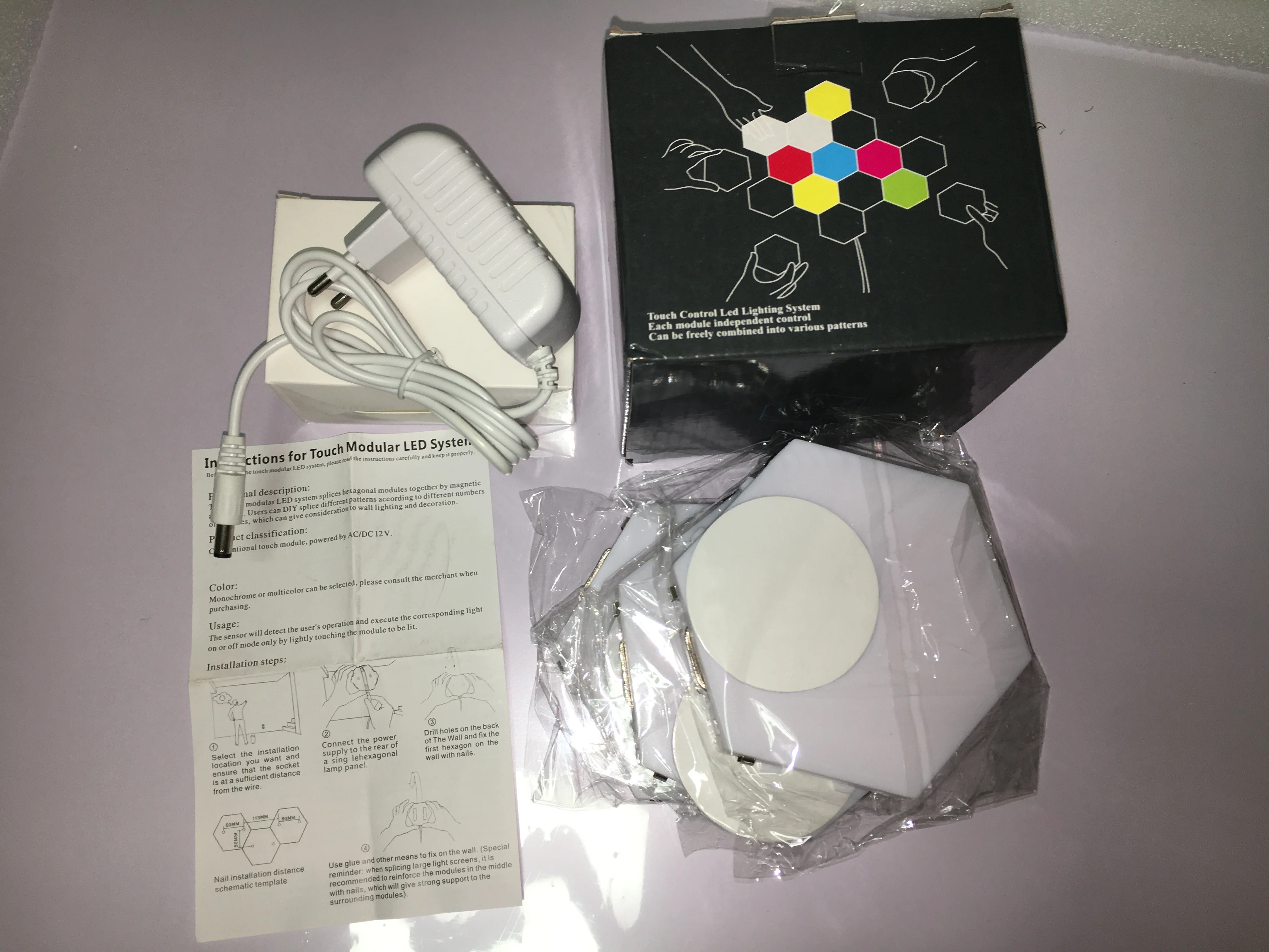 Creative Modular ABS White Color LED Hexagon DIY Background Magnetic Atmosphere Wall Lamp Quantum Lamp Honeycomb Lamp EU Plugin
Creative Modular ABS White Color LED Hexagon DIY Background Magnetic Atmosphere Wall Lamp Quantum Lamp Honeycomb Lamp EU Plugin