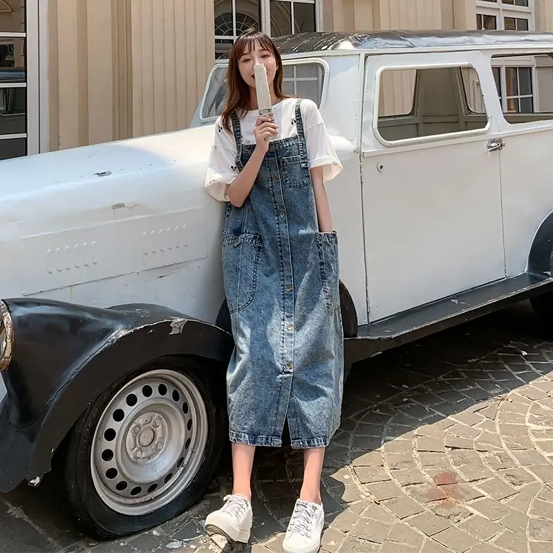 Summer Korean Cowboy Overalls Dress Fashion Suspender Dress Loose Casual Brace Denim Skirt Women Big Pocket Strap Jumpsuit Skirt
Summer Korean Cowboy Overalls Dress Fashion Suspender Dress Loose Casual Brace Denim Skirt Women Big Pocket Strap Jumpsuit Skirt