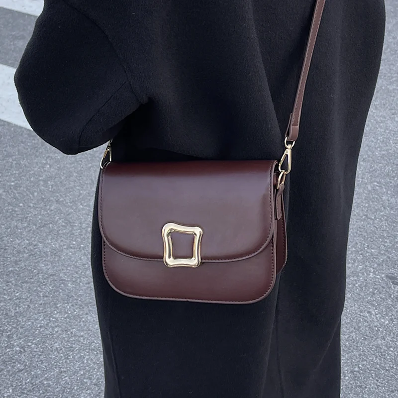 Vintage Women's Shoulder Bag High Quality Pu Leather Messenger Bag Brand Designer Handbag Ladies Solid Color Flap Crossbody Bags 
Vintage Women's Shoulder Bag High Quality Pu Leather Messenger Bag Brand Designer Handbag Ladies Solid Color Flap Crossbody Bags