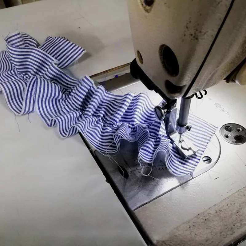 Промышленная швейная машина складная прижимная лапка для складок одежды сделано