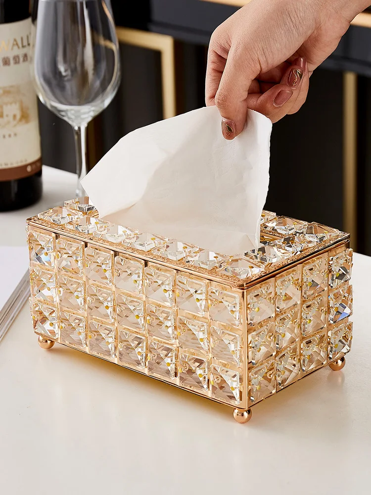 Crystal Luxury Tissue Box Living Room Creative European Desk Paper Storage Tissue Box Office Boite Mouchoir Home Decoration DG60
Crystal Luxury Tissue Box Living Room Creative European Desk Paper Storage Tissue Box Office Boite Mouchoir Home Decoration DG60
