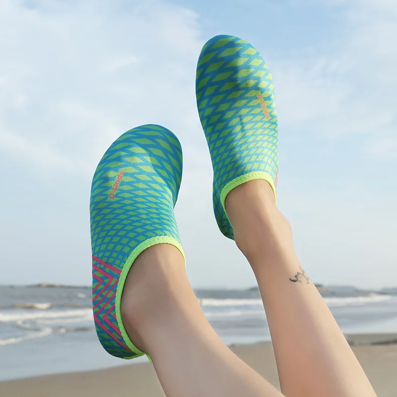 Summer Barefoot Shoes Slip on Beach Lover Shoes Men Flat Soft Swimming Upstream Water Shoes Mesh Fabric Women Aqua Shoes
Summer Barefoot Shoes Slip on Beach Lover Shoes Men Flat Soft Swimming Upstream Water Shoes Mesh Fabric Women Aqua Shoes