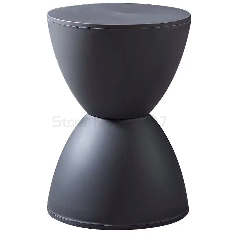 Nordic plastic stool living room circular modern leisure simple thickened household low stool shoe changing creative stool
Nordic plastic stool living room circular modern leisure simple thickened household low stool shoe changing creative stool