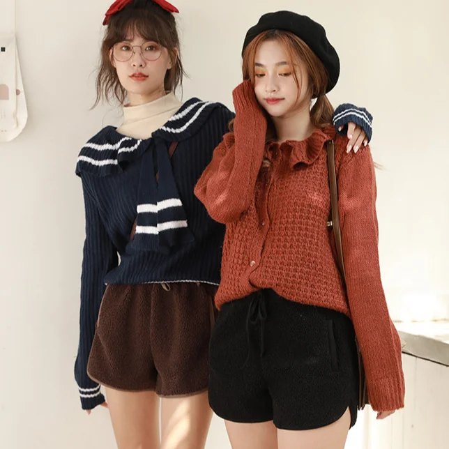 Women 2021 Fashion With Drawstring Knitted Shorts Vintage High Elastic Waist Soft Touch Female Short Pants Mujer
Women 2021 Fashion With Drawstring Knitted Shorts Vintage High Elastic Waist Soft Touch Female Short Pants Mujer