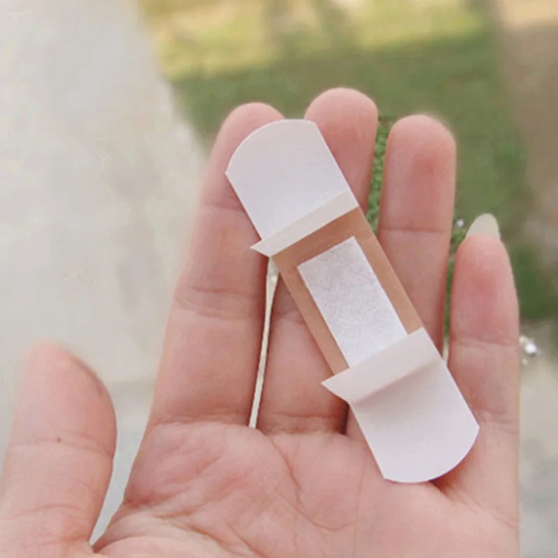 100Pcs/lot Band-Aids Waterproof Breathable Cushion Adhesive Plaster Wound Hemostasis Sticker Band First Aid Bandage
100Pcs/lot Band-Aids Waterproof Breathable Cushion Adhesive Plaster Wound Hemostasis Sticker Band First Aid Bandage