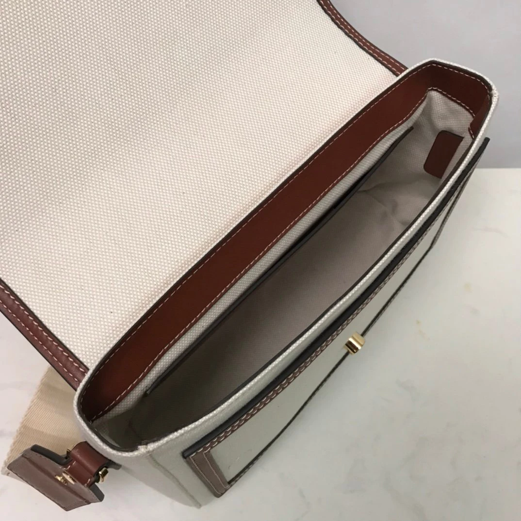 2021NEW Custom Clutch Luxury Handbags Women Bags Designer Real Leather Cowhide TOP Fashion Brand Small Purse Ladies Shoulder Bag
2021NEW Custom Clutch Luxury Handbags Women Bags Designer Real Leather Cowhide TOP Fashion Brand Small Purse Ladies Shoulder Bag