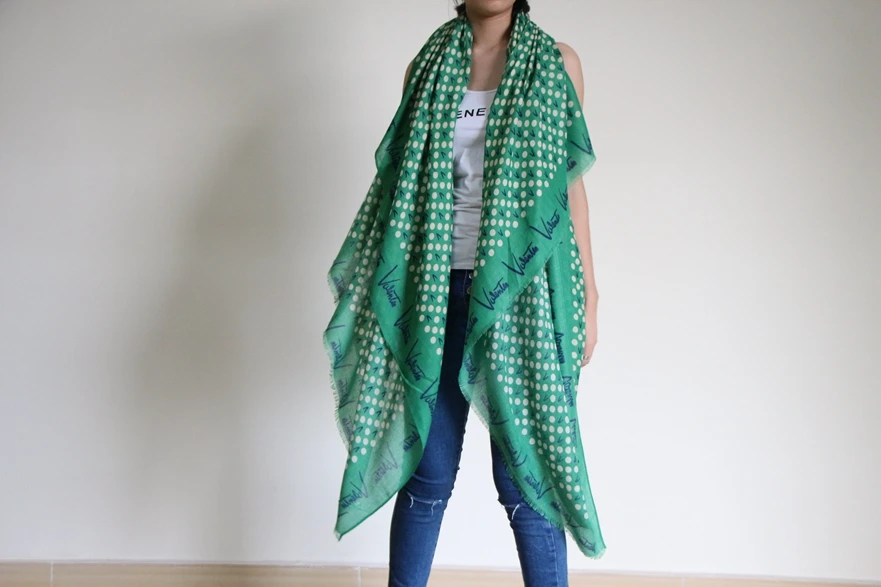 Winter Women's long scarf green Cotton Comfortable White dots Female Keep warm Big shawl fashion One size
Winter Women's long scarf green Cotton Comfortable White dots Female Keep warm Big shawl fashion One size