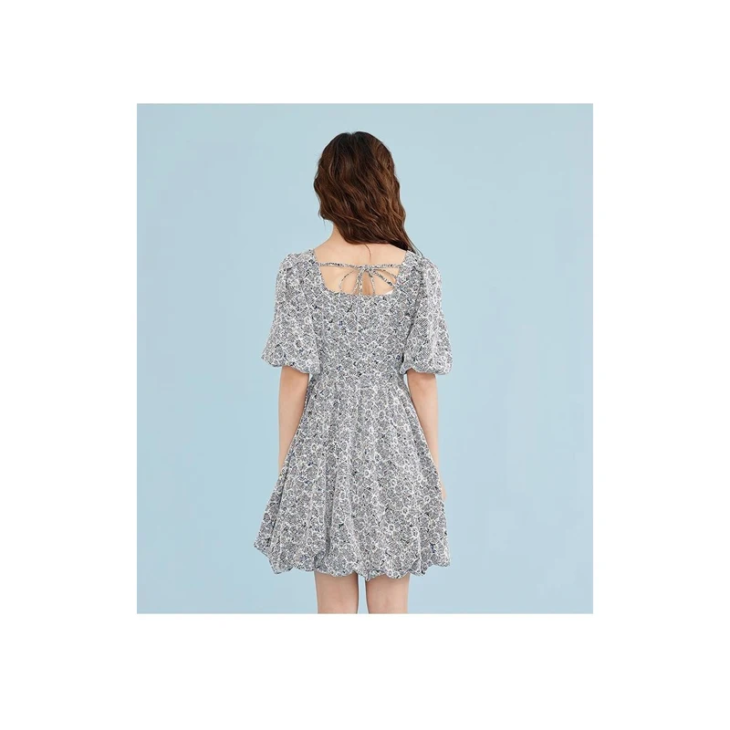 Women's Single-breasted Japanese Embroidered Loose Dress Casual Cute Korean Elastic Waist Elegant Colorful Dress Women
Women's Single-breasted Japanese Embroidered Loose Dress Casual Cute Korean Elastic Waist Elegant Colorful Dress Women