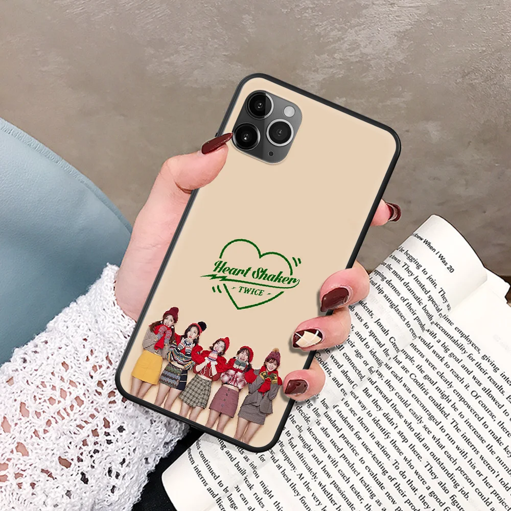 Twice Mina Momo Kpop Phone Case For IPhone 5 5S SE 5C 6 6S 7 8 Plus X XS XR 11 12 Mini Pro Max 2020 black Waterproof Fashion
Twice Mina Momo Kpop Phone Case For IPhone 5 5S SE 5C 6 6S 7 8 Plus X XS XR 11 12 Mini Pro Max 2020 black Waterproof Fashion