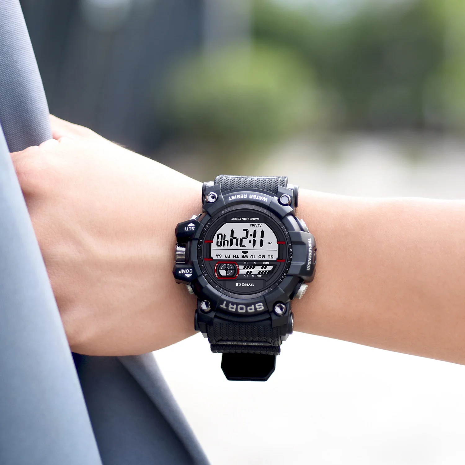 SYNOKE Outdoor Sports Men Digital Watches Luminous Alarm Clock Chronograph Electronic Watch Men Relogio Masculino Stop Watch
SYNOKE Outdoor Sports Men Digital Watches Luminous Alarm Clock Chronograph Electronic Watch Men Relogio Masculino Stop Watch