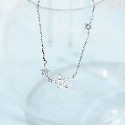 Star Necklace For Women's Simple Temperament Five-Pointed Clavicle Chain Minority Design Neck Chain Joker Sweet Holiday Gift.
Star Necklace For Women's Simple Temperament Five-Pointed Clavicle Chain Minority Design Neck Chain Joker Sweet Holiday Gift.