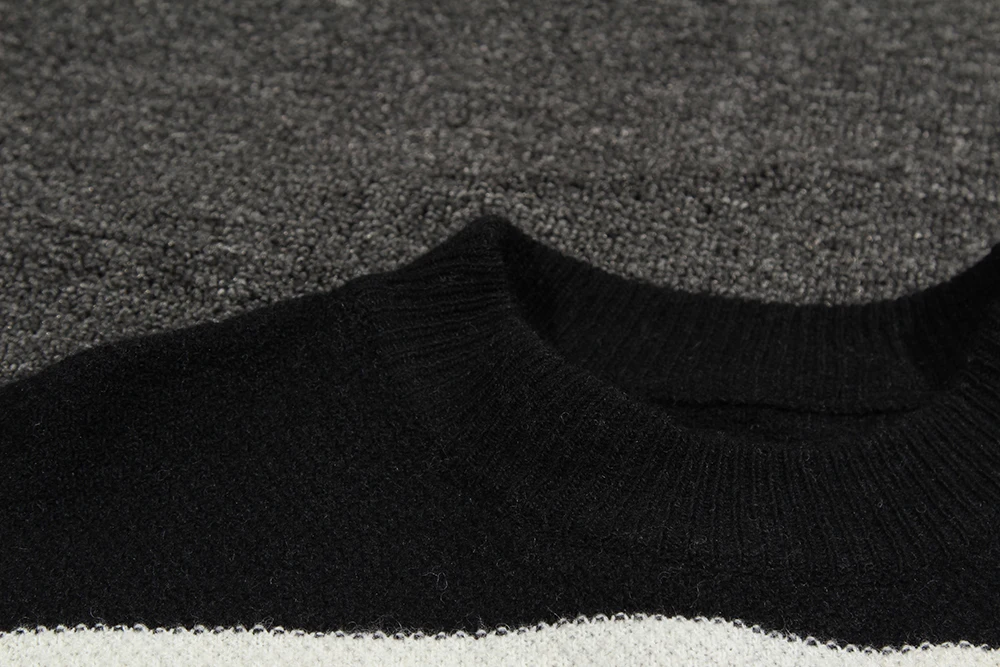 21FW Represent Black Vintage White Tassels Sweater Hiphop Oversize High Street Pullovers Men Women High Quality Sweater
21FW Represent Black Vintage White Tassels Sweater Hiphop Oversize High Street Pullovers Men Women High Quality Sweater