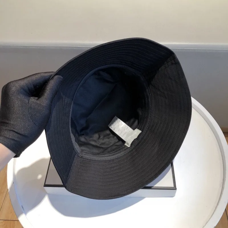 New fisherman's hat 2021 spring fashion hat sunshade hat cover face sunscreen show face
New fisherman's hat 2021 spring fashion hat sunshade hat cover face sunscreen show face